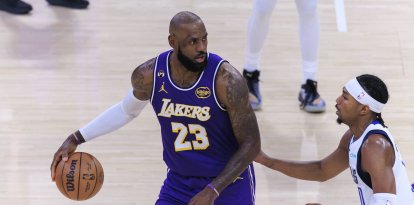 LeBron James y Brandon Williams