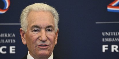 Charles Kushner en París/ Julien de Rosa