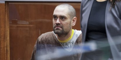 Nick Reiner comparece ante un jurado por la muerte de sus padres