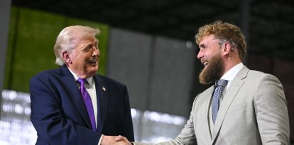 Donald Trump y Jake Paul en Kentucky/ Jim Watson