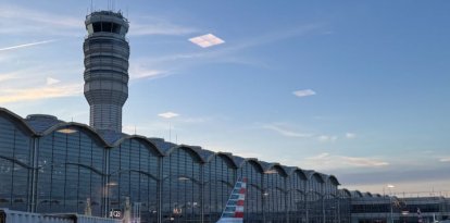 La torre de control del Aeropuerto Nacional Ronald Reagan Washington