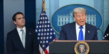 Donald Trump junto a Todd Blanche/ Andrew Caballero- Reynolds