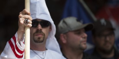 Miembro del Ku Klux Klan en Charlottesville, Virginia
