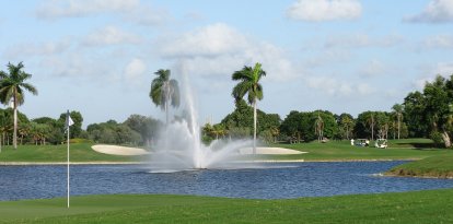 Hoyo 18 del campo Blue Monster en el Doral Golf Resort en Miami, Florida.