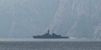 Una embarcación militar en el Estrecho de Ormuz, en marzo de 2026.