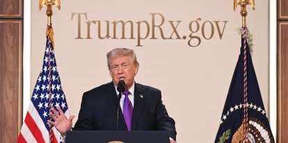 El presidente Donald Trump presneta la nueva plataforma TrumpRx (Archivo)