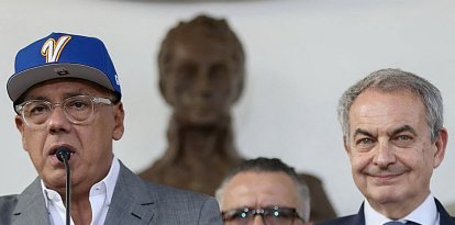 Zapatero y Jorge Rodríguez