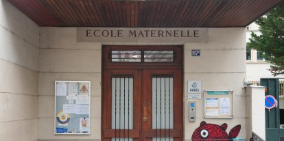 Escuela Saint-Dominique tras la detención de dieciséis personas vinculadas al centro