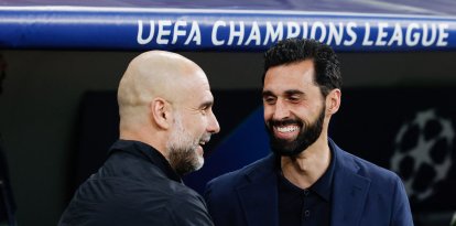 Pep Guardiola y Álvaro Arbeloa, en el duelo entre el Manchester City y el Real Madrid. UEFA Champions League 2025-2026
