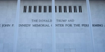La fachada del Kennedy Center en Washington D.C.