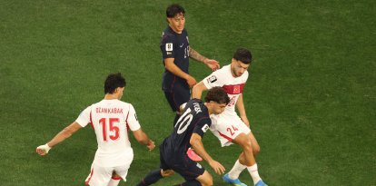 Christian Pulisic llevando el balón durante el encuentro de este jueves.