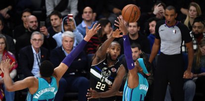El alero de los Milwaukee Bucks, Khris Middleton