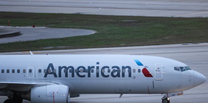 Un avión de American Airlines despega del Aeropuerto Intercontinental George Bush (IAH) en Houston, Texas.