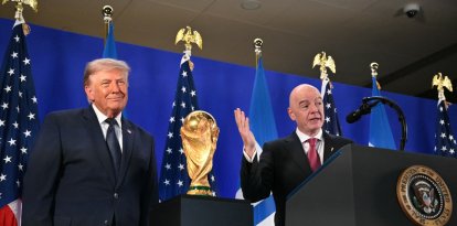 Donald Trump y Gianni Infantino en una conferencia de prensa este viernes
