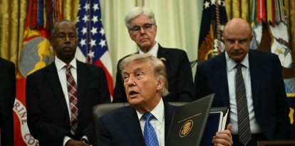 Donald Trump en el Salón Oval/ Kent Nishimura