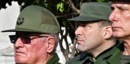 Nuevas sanciones contra el ministro de las Fuerzas Armadas de Cuba, general Álvaro López Miera, otras siete personas y cinco entidades estatales (Archivo)