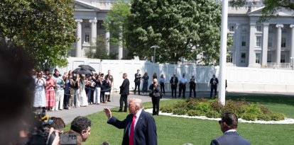 El presidente Donald Trump respondiendo a preguntas de la prensa en la Casa Blanca.
