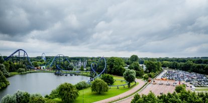 Imagen de una montaña rusa de Six Flags