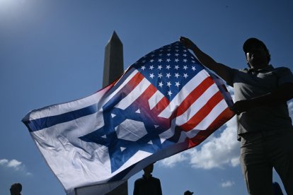 US and Israel flag