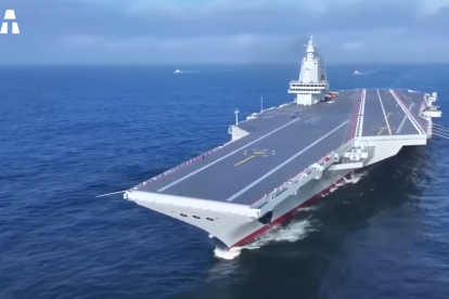 El portaviones chino Fujian