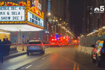 Un tiroteo cerca del Teatro Chicago, en el barrio Loop.