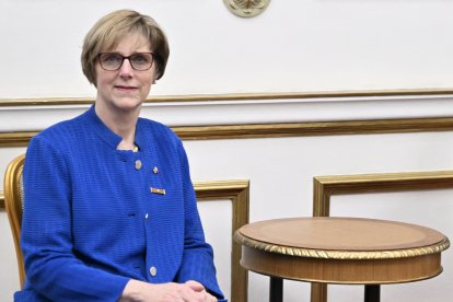 Laura Dogu, jefa de la misión diplomática de EEUU en Venezuela