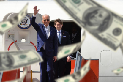 Joe Biden, Air force one, dinero