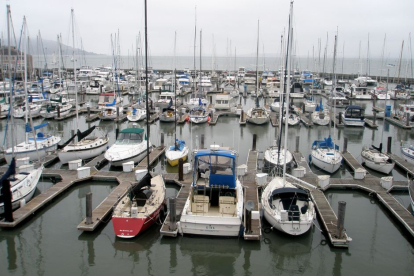 Imagen del puerto de San Francisco. Se ha reportado de piratas que roban estos barcos en la ciudad.