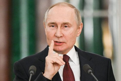 Vladimir Putin announced that Russia is leaving the New START nuclear non-proliferation treaty with the US.