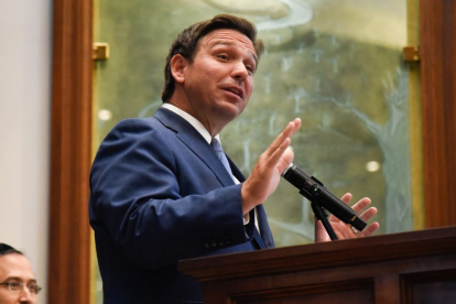 Ron DeSantis, gobernador de Florida,