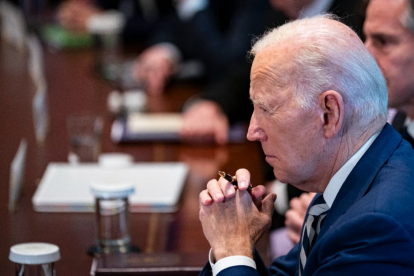 Joe Biden durante una reunión en la Sala del Gabinete de la Casa Blanca en Washington