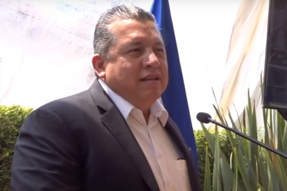 YouTube capture of an appearance of the Consul of Nicaragua in Nuevo León and Coahuila, Elías Gerardo Valdés Cabrera.