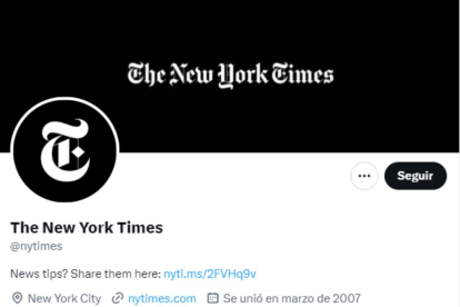 Captura de pantalla de la cuenta de Twitter de 'The New York Times', al que retiraron su marca de verificación el 2 de abril de 2023.