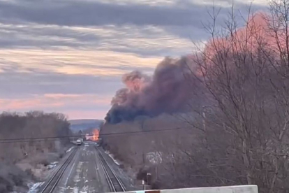 Tren descarrilado en East Palestine (Ohio)