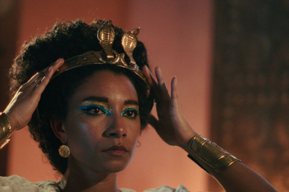 Imagen promocional de 'La reina Cleopatra' el polémico documental que Netflix estrenó el pasado 10 de mayo.