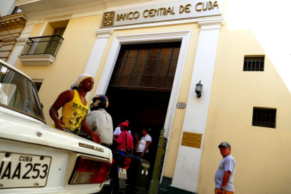 Fachada del Banco Central de Cuba.