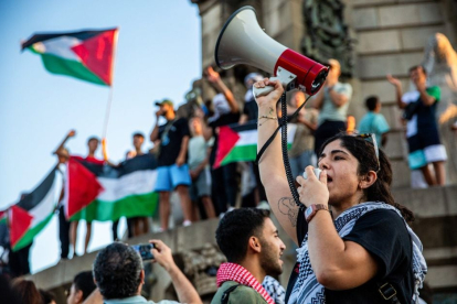 Fotografía de una manifestación pro-Palestina en Barcelona, España.