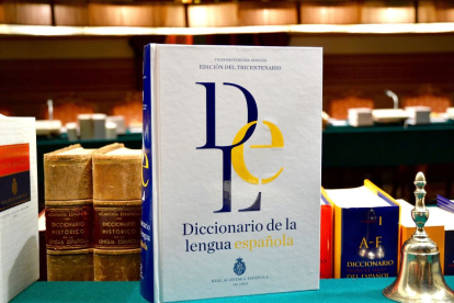 Imagen de un Diccionario de la Real Academia Española proporcionado por la institución en 2014.