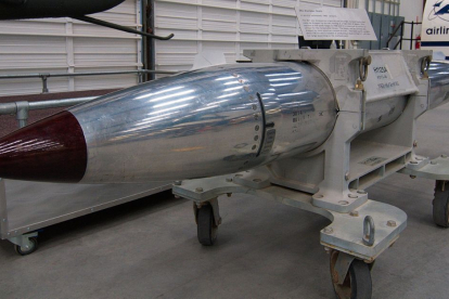 Bomba nuclear B61.