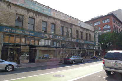 A neglected Portland building.