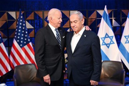 La Administración Biden aprueba la venta urgente de munición para tanques a Israel saltándose la revisión del Congreso
