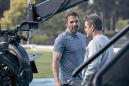 Matt Damon y Ben Affleck en el set de "Air".