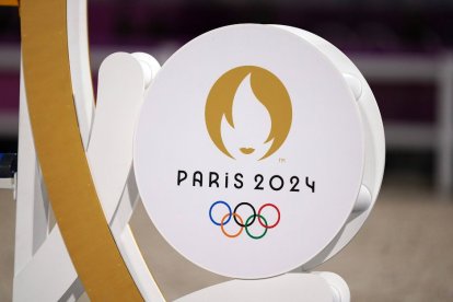 Logo de los Juegos Olímpicos de París 2024 que se celebran en Francia. Imagen de archivo.