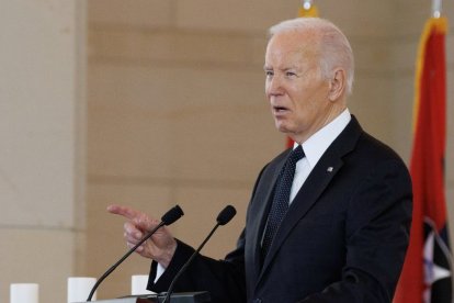 La norma de Biden para extender la elegibilidad de Obamacare a inmigrantes ilegales enfrenta fuerte oposición en la Cámara Baja