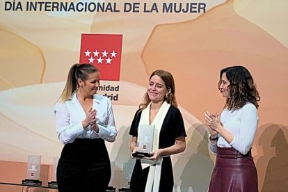 Ana Corina Sosa Machado recibe el reconocimiento de parte de Isabel Díaz Ayuso | Voz Media (Williams Perdomo)