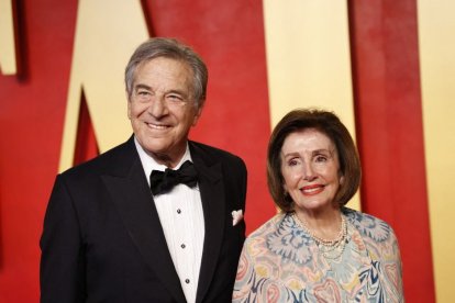 La ex presidenta de la Cámara de Representantes de Estados Unidos, Nancy Pelosi, y su esposo Paul Pelosi