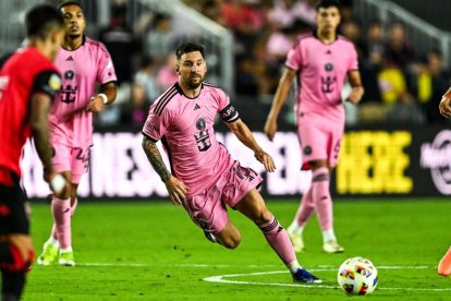 Messi fue una amenaza con sus pases en el primer partido de la MLS | AFP