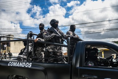 Miembros del Servicio Bolivariano de Inteligencia