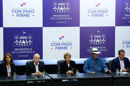 Mireya Moscoso,Marta Lucía Ramírez, Miguel Ángel Rodríguez, Vicente Fox y Jorge Quiroga