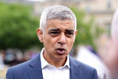 El alcalde de Londres, Sadiq Khan, en Trafalgar Square el primer día del Festival de la Liga de Campeones de la UEFA en Londres.